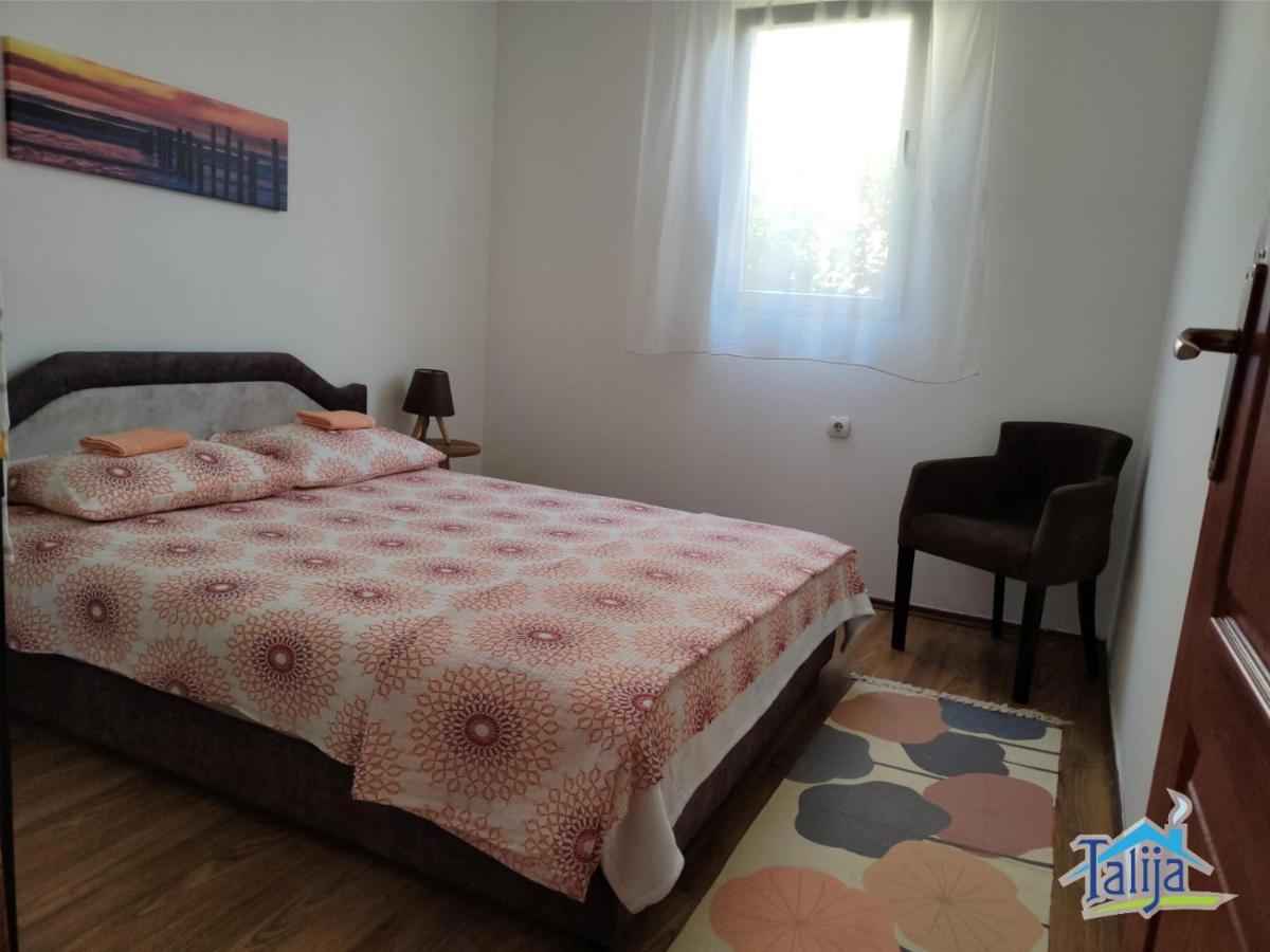 Talija Villa Bar Kültér fotó